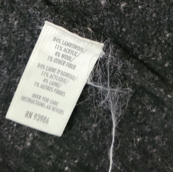 PETITE SOPHISTICATE SNOWFLAKE ZIP UP Sweatrr - Picture 4 of 8